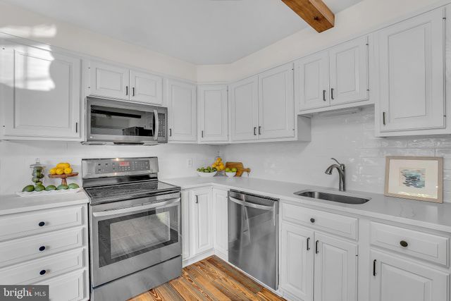 $800,000 | 14350 Chesterfield Road, Rockville, MD 20853