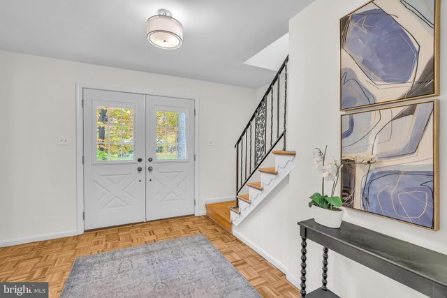 $800,000 | 14350 Chesterfield Road, Rockville, MD 20853