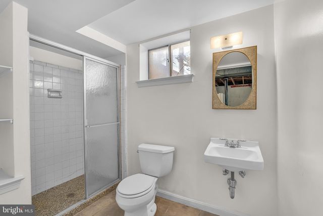 $800,000 | 14350 Chesterfield Road, Rockville, MD 20853