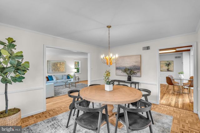 $800,000 | 14350 Chesterfield Road, Rockville, MD 20853