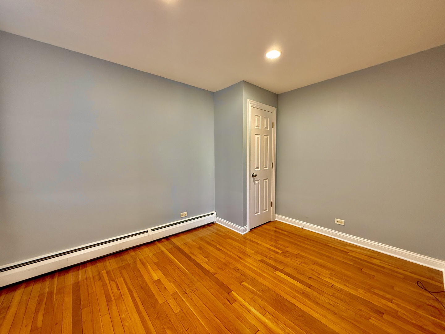 9561 Dee Road, Unit 107G Des Plaines, IL 60016 - Photo 12 of 12 a view of empty room