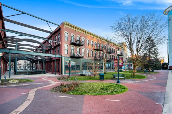 $229,900 | 222 North Kalamazoo Mall, Unit 210, Kalamazoo, MI 49007
