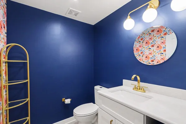 $229,900 | 222 North Kalamazoo Mall, Unit 210, Kalamazoo, MI 49007