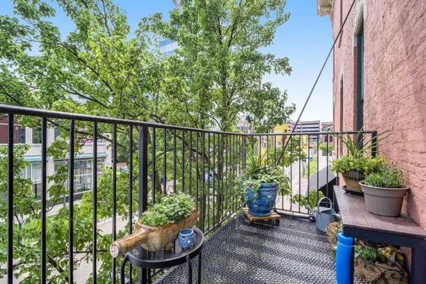 $229,900 | 222 North Kalamazoo Mall, Unit 210, Kalamazoo, MI 49007