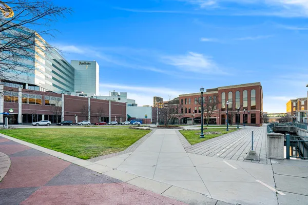 $229,900 | 222 North Kalamazoo Mall, Unit 210, Kalamazoo, MI 49007