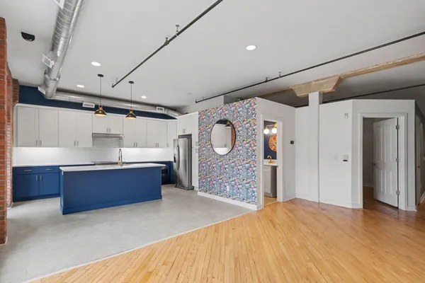 $229,900 | 222 North Kalamazoo Mall, Unit 210, Kalamazoo, MI 49007