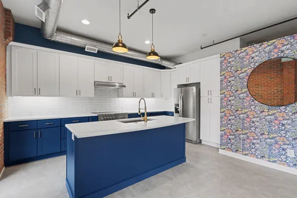$229,900 | 222 North Kalamazoo Mall, Unit 210, Kalamazoo, MI 49007