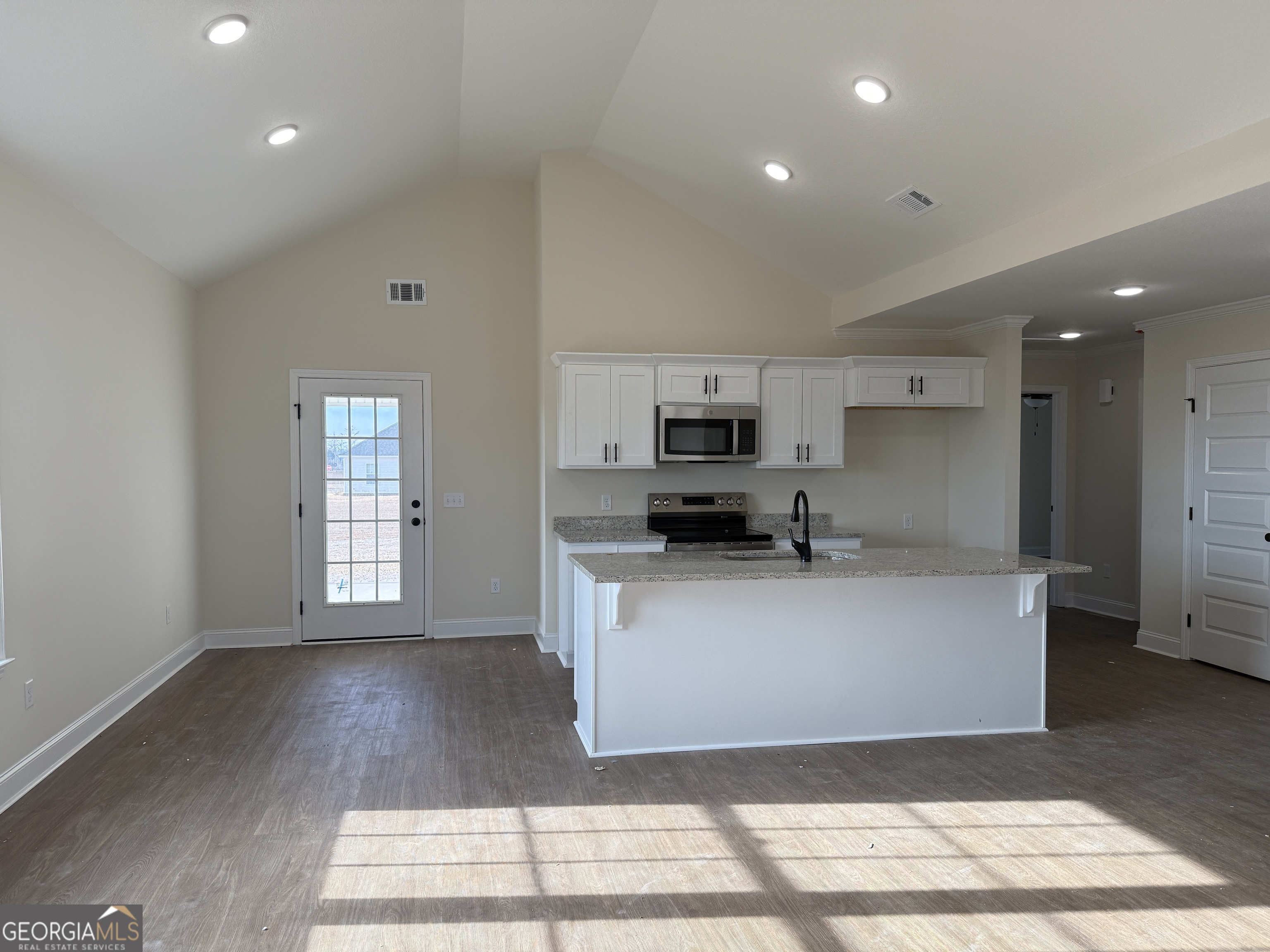 83 Ryegrass Road Statesboro, GA 30458 - Photo 2 of 11