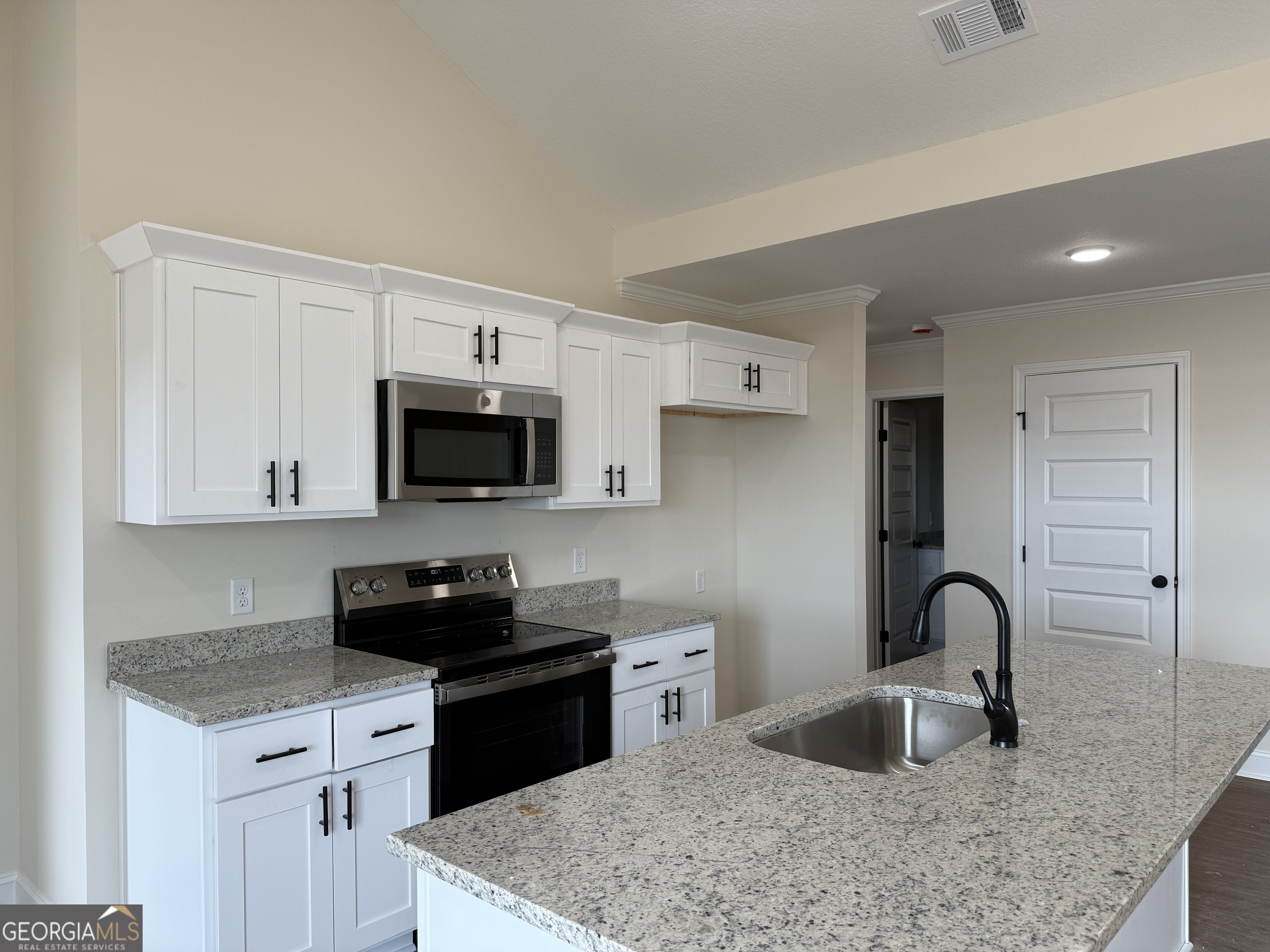 83 Ryegrass Road Statesboro, GA 30458 - Photo 3 of 11