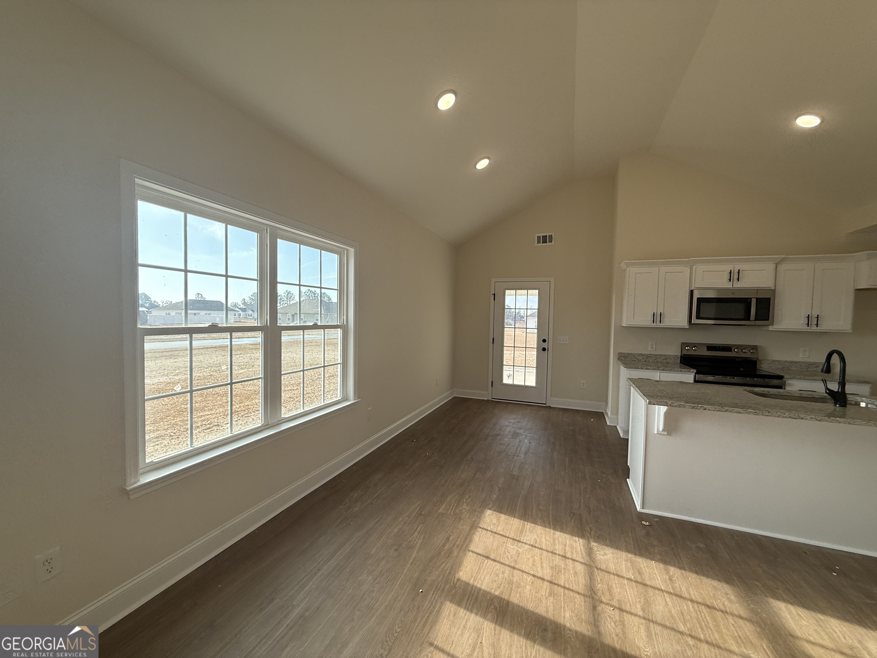 83 Ryegrass Road Statesboro, GA 30458 - Photo 5 of 11