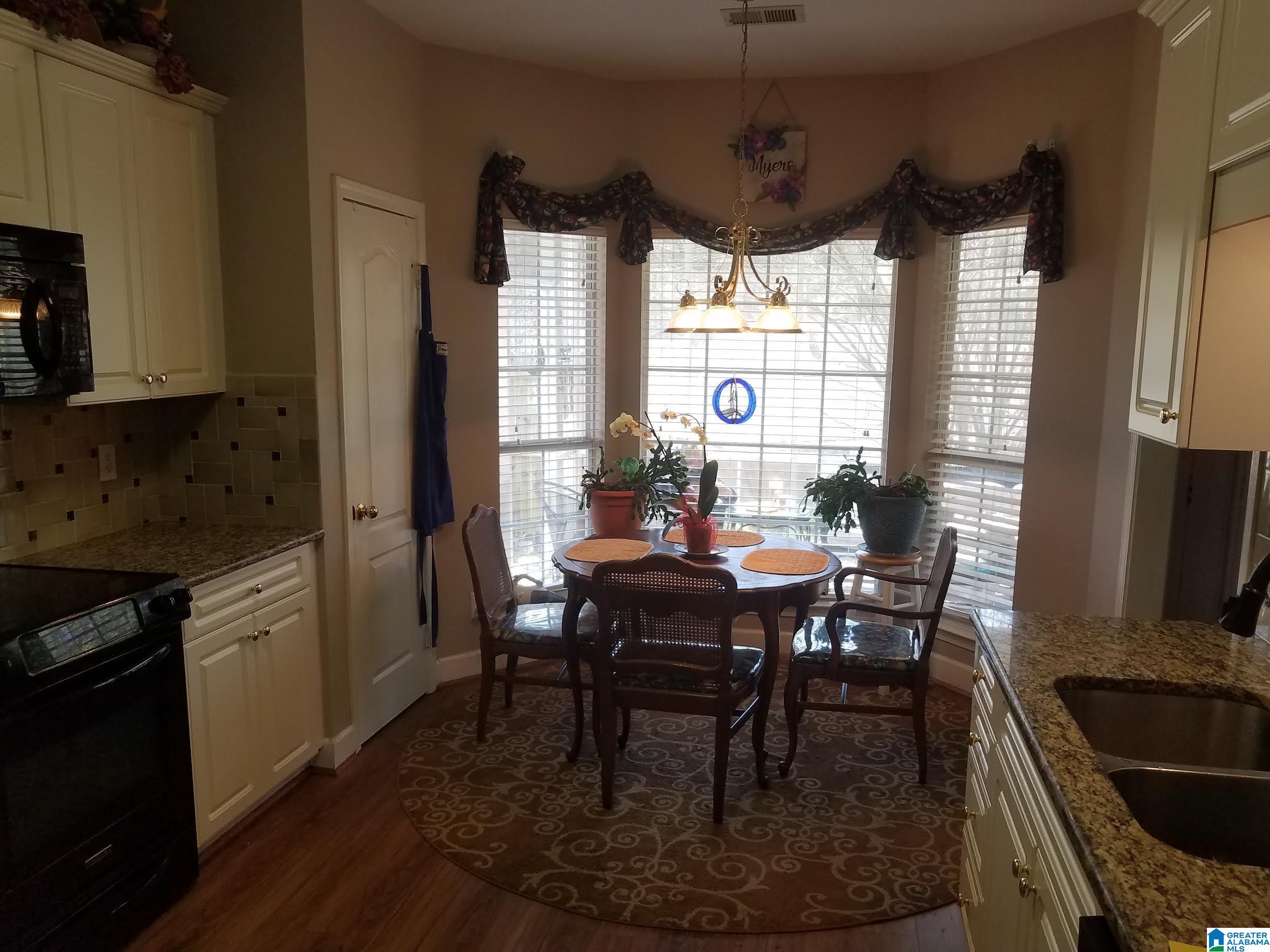 308 Wixford Trace Alabaster, AL 35007 - Photo 7 of 16
