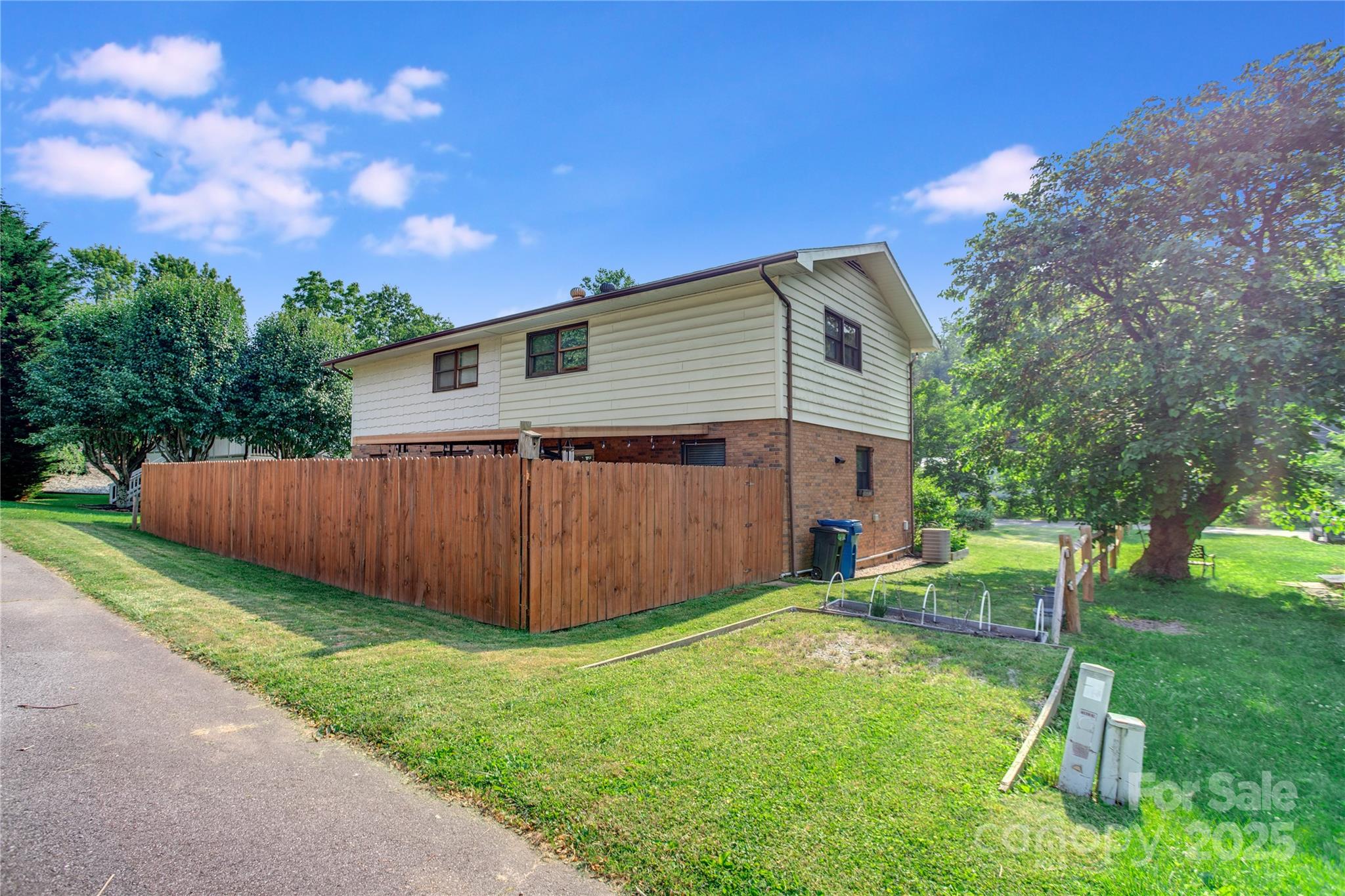 26 Pebblebrook Street Clyde, NC 28721 - Photo 24 of 29