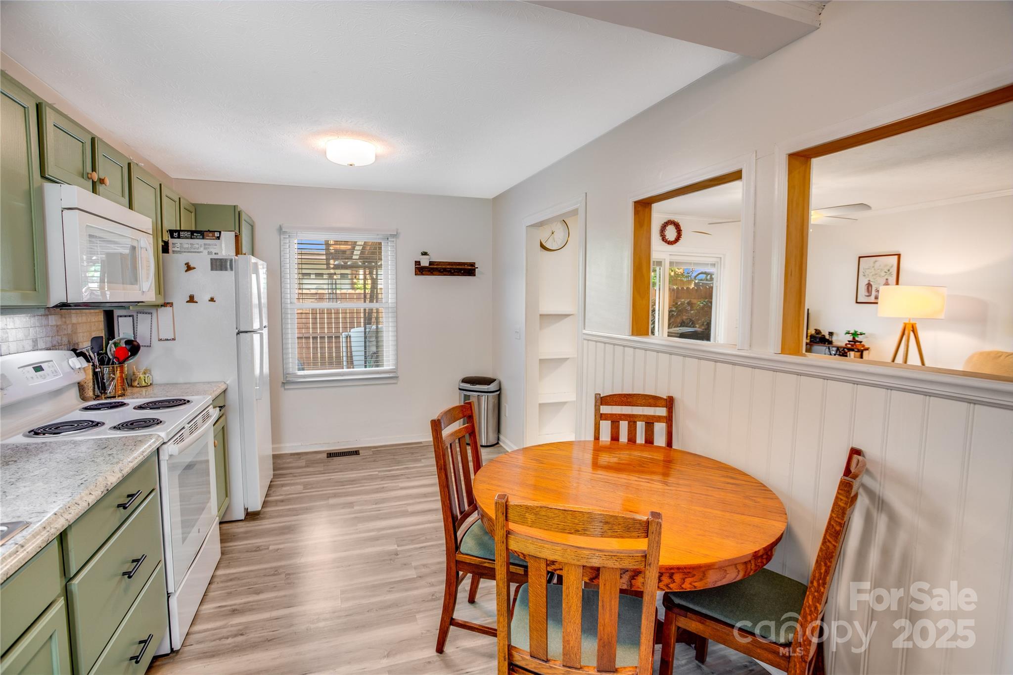 26 Pebblebrook Street Clyde, NC 28721 - Photo 9 of 29