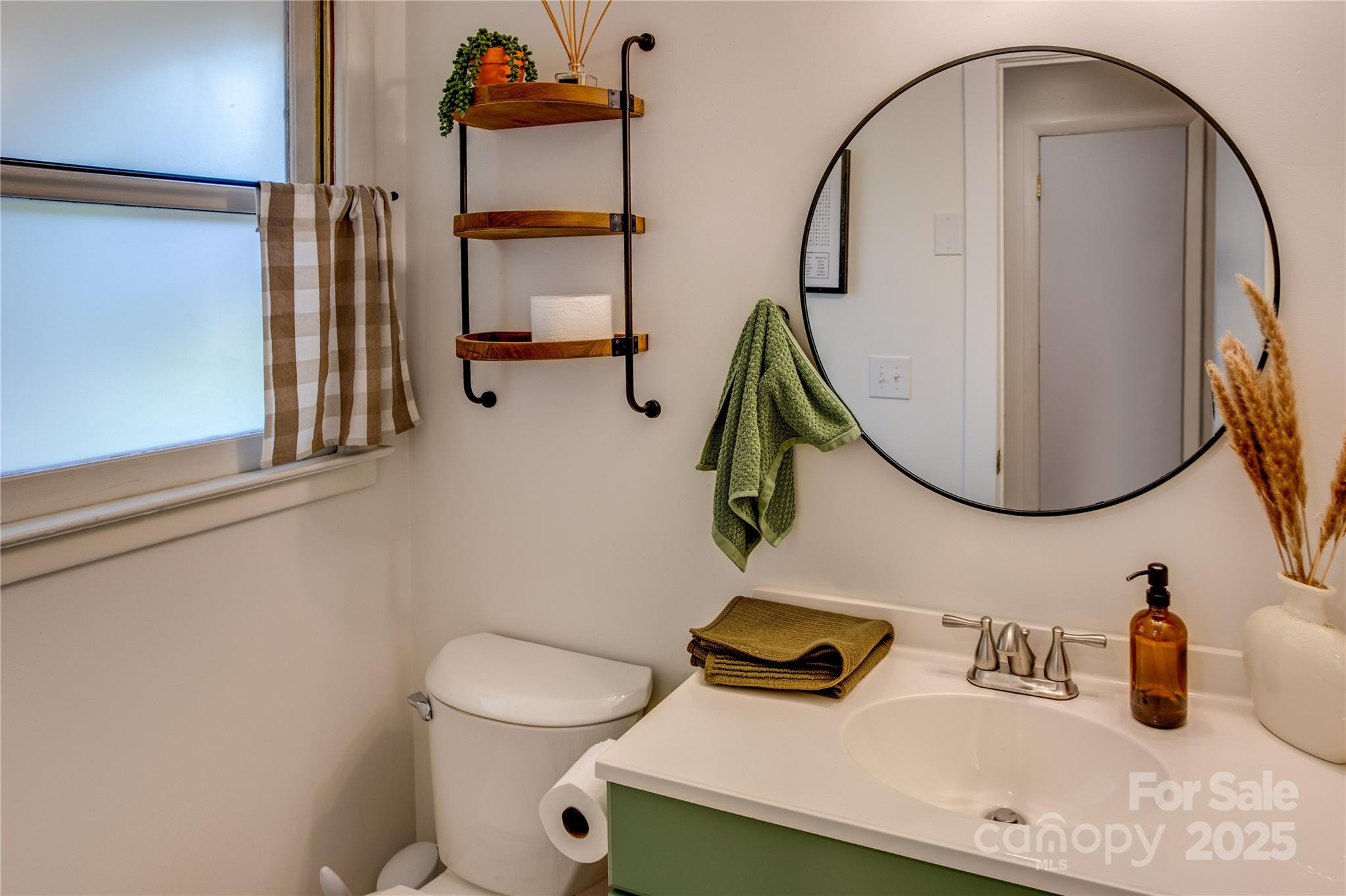 26 Pebblebrook Street Clyde, NC 28721 - Photo 10 of 29