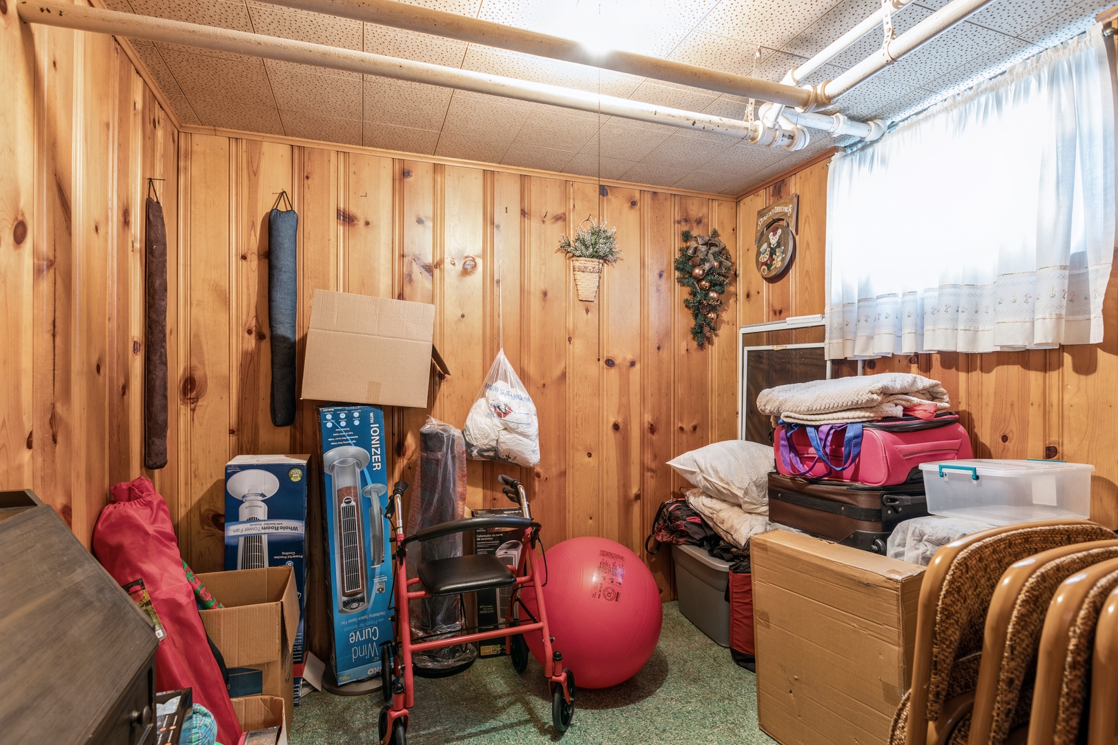 570 Center Street Elgin, IL 60120 - Photo 16 of 19 Gallery Image 16