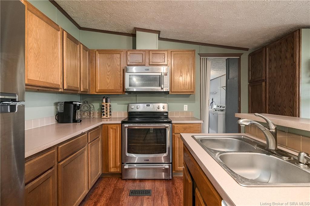 4090 Heth Washington Road Southwest Central, IN 47110 - Photo 15 of 36