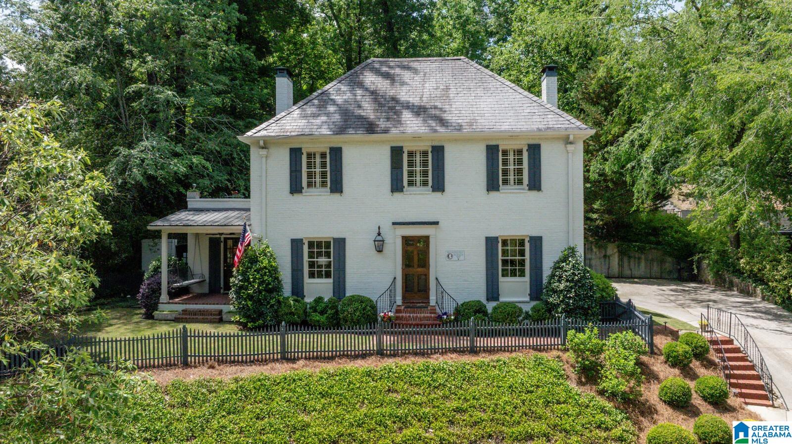 10 Memory Lane Birmingham, AL 35213 - Photo 3 of 67