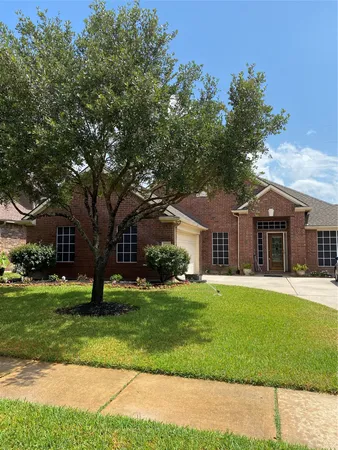 $2,300 | 17702 Forest Haven Trail, Tomball, TX 77375