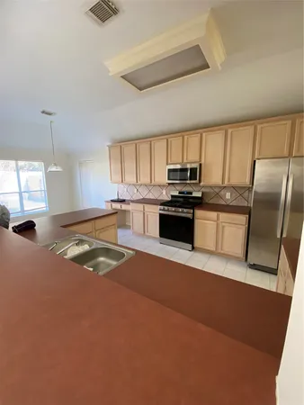 $2,300 | 17702 Forest Haven Trail, Tomball, TX 77375
