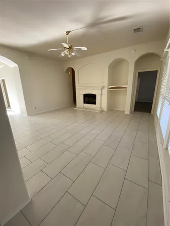 $2,300 | 17702 Forest Haven Trail, Tomball, TX 77375