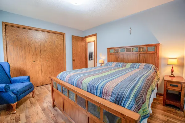 $269,900 | 608 27th Avenue Southwest, Willmar, MN 56201
