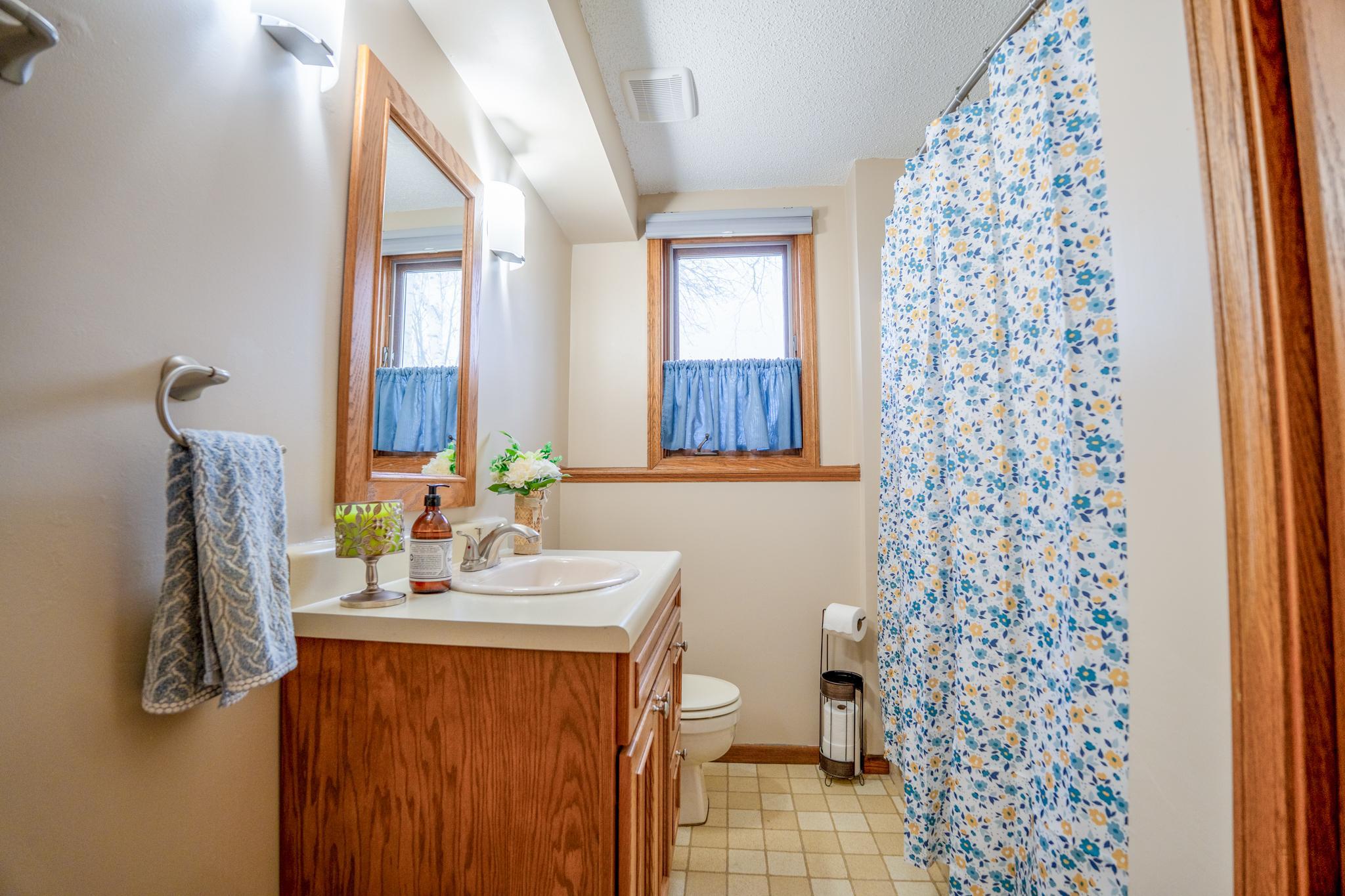 608 27th Avenue Southwest Willmar, MN 56201 - Photo 20 of 28