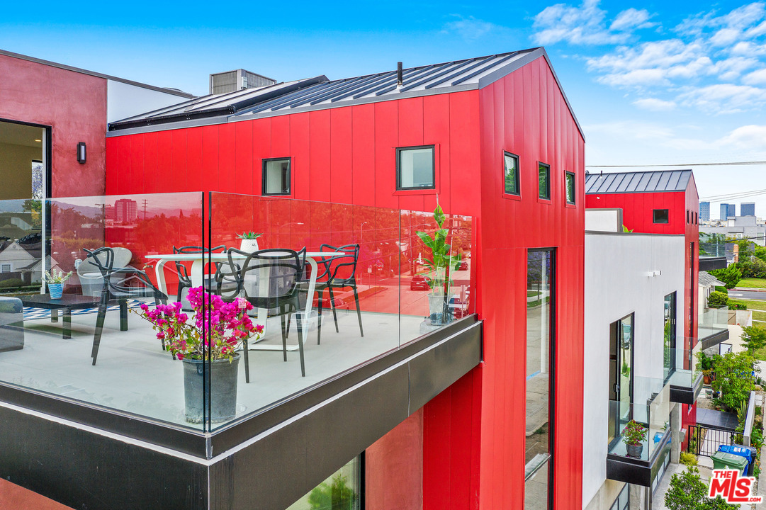 11519 Mississippi Avenue Los Angeles, CA 90025 - Photo 28 of 45 a view of dinning table and chairs