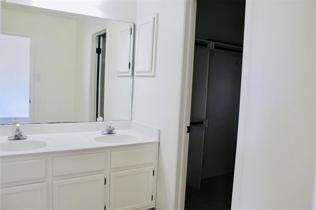 105 Summit Ridge Drive North Point Venture, TX 78645 - Photo 14 of 17