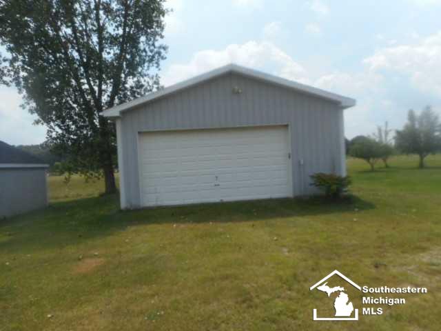 2180 Plank Road Dundee, MI 48131 - Photo 6 of 22