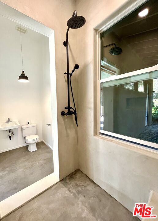 310 McKee Street Ojai, CA 93023 - Photo 28 of 33 a view of an empty room