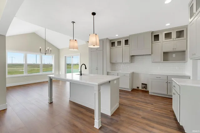 $545,000 | 1319 Tamalpais Drive, Fort Wayne, IN 46818