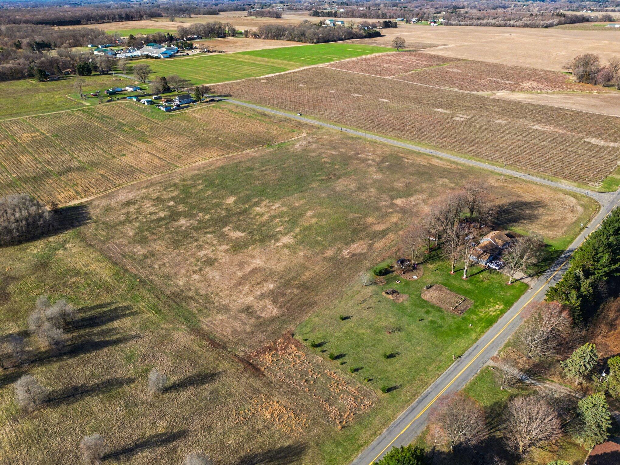 5.9 A Morgan Road Benton Harbor, MI 49022 - Photo 6 of 16 006_file_5025