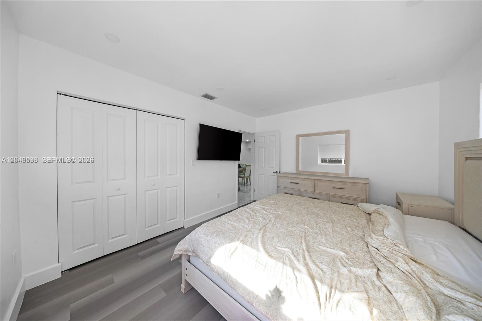 490 West 33rd Place Hialeah, FL 33012 - Photo 21 of 25