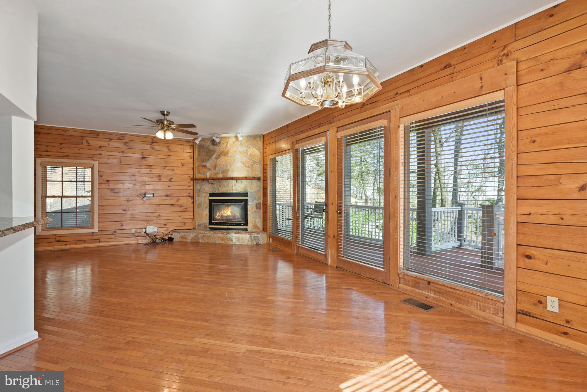 2300 Lookout Road Haymarket, VA 20169 - Photo 15 of 35 Open Flor Plan
