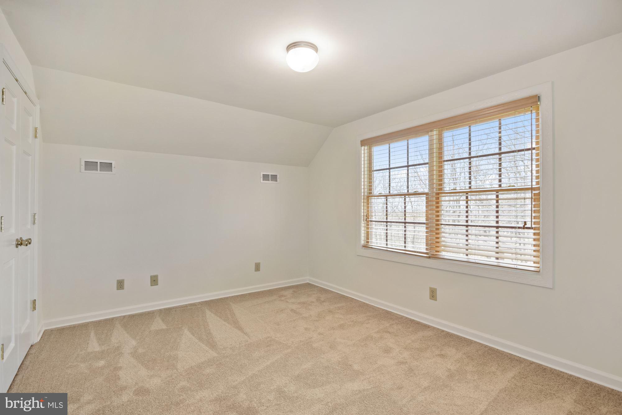 2300 Lookout Road Haymarket, VA 20169 - Photo 25 of 35 Upper Level Master Sitting Room/Office