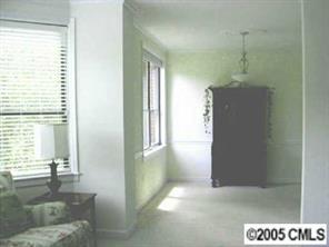 1530 Queens Road, Unit 201 Charlotte, NC 28207 - Photo 4 of 6 Gallery Image 4