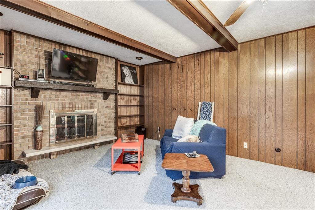 8429 Rahke Road Indianapolis, IN 46217 - Photo 22 of 37 Gallery Image 22