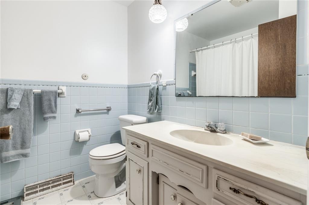 8429 Rahke Road Indianapolis, IN 46217 - Photo 33 of 37 Gallery Image 33