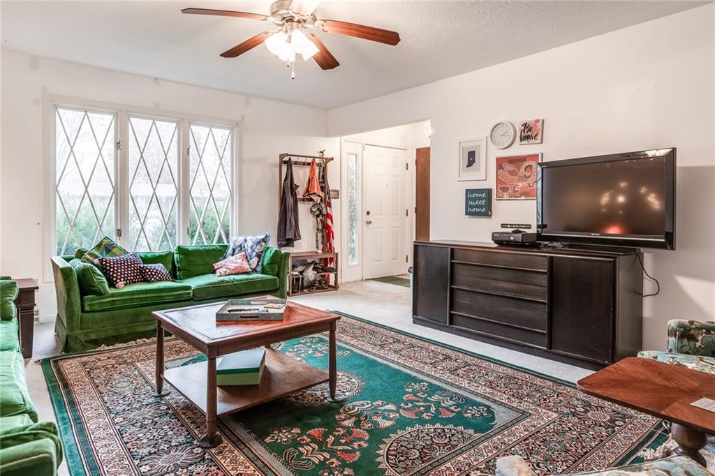 8429 Rahke Road Indianapolis, IN 46217 - Photo 5 of 37 Gallery Image 5