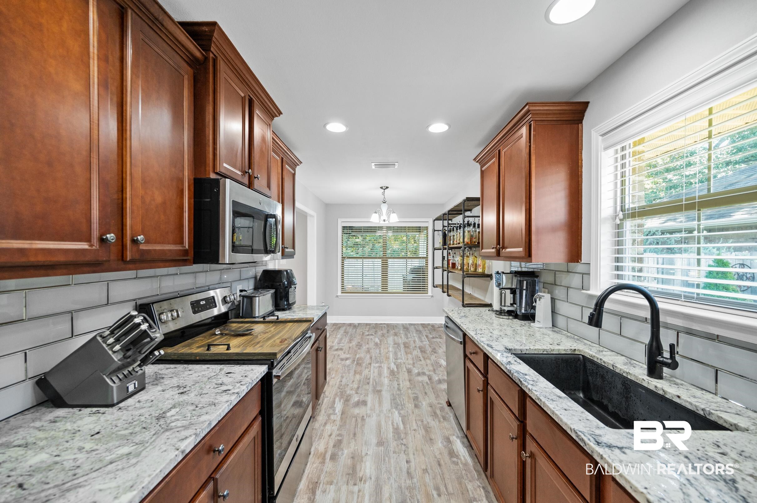 1708 Firefly Lane Foley, AL 36535 - Photo 10 of 36