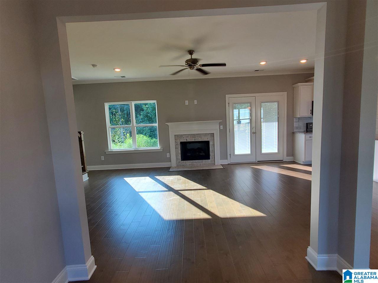 8124 Madison Avenue Helena, AL 35080 - Photo 3 of 33