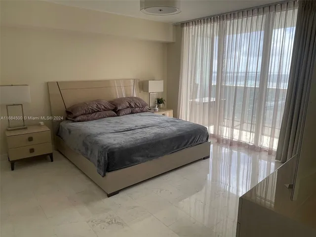 $7,000 | 1830 South Ocean Drive, Unit 2604, Hallandale Beach, FL 33009