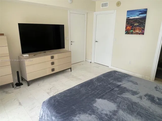 $7,000 | 1830 South Ocean Drive, Unit 2604, Hallandale Beach, FL 33009