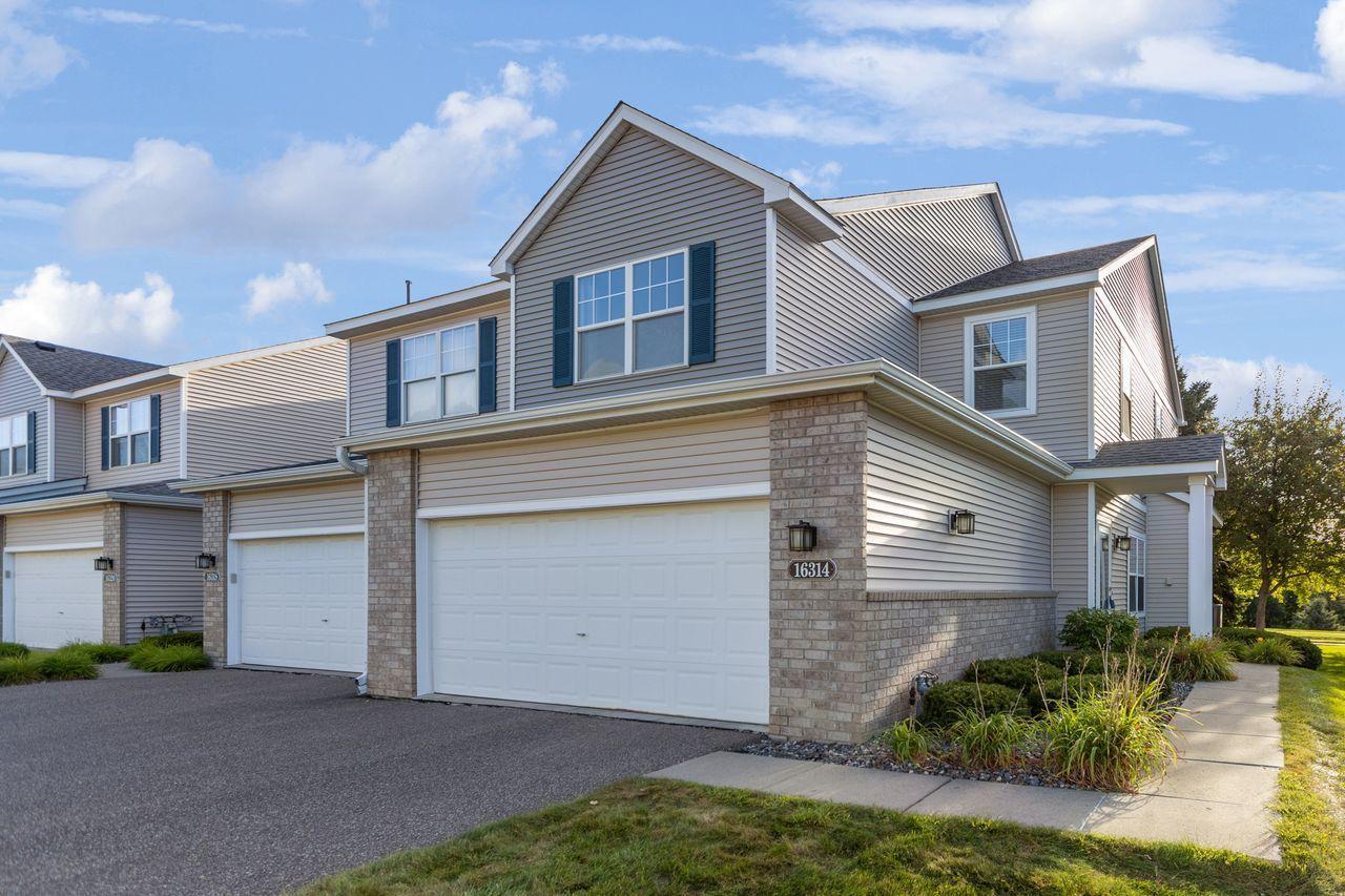 16314 70th Avenue North Maple Grove, MN 55311 - Photo 4 of 33