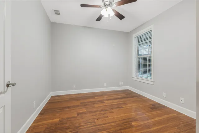 $369,999 | 307 Seven Springs Way, Unit 103, Brentwood, TN 37027