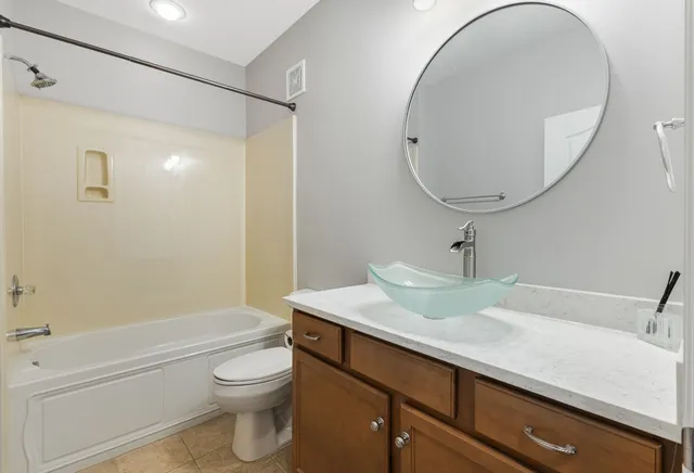 $369,999 | 307 Seven Springs Way, Unit 103, Brentwood, TN 37027