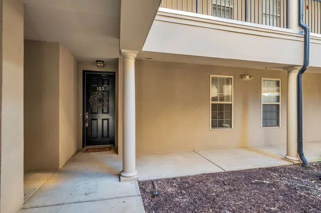 $369,999 | 307 Seven Springs Way, Unit 103, Brentwood, TN 37027