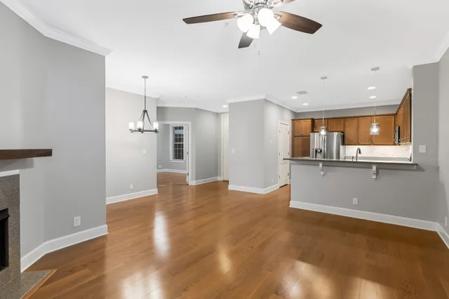 $369,999 | 307 Seven Springs Way, Unit 103, Brentwood, TN 37027