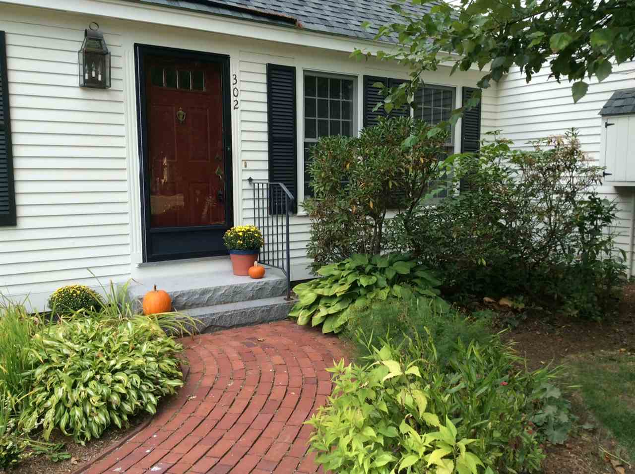 302 Smithfield Road, Unit 302 Hopkinton, NH 03229 - Photo 3 of 26