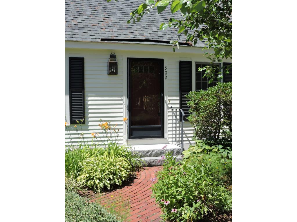 302 Smithfield Road, Unit 302 Hopkinton, NH 03229 - Photo 5 of 26